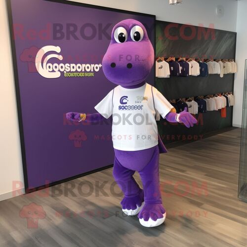Personnage De Costume De Mascotte Redbrokoly Diplodocus Violet Vêtu D'un Short De Course Et D'épingles À Cravate
