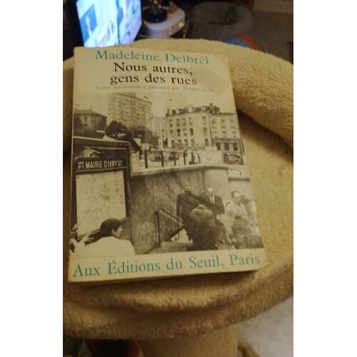 Nous Autres Les Gens Des Rues