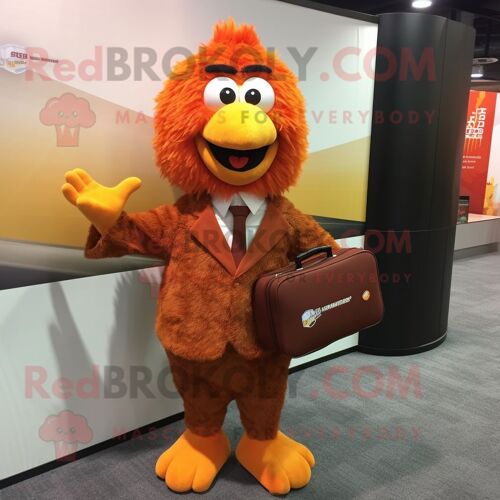 Personnage De Costume De Mascotte Redbrokoly De Poulet Brun Parmesan Habillé D'un Pantalon De Costume Et De Mallettes