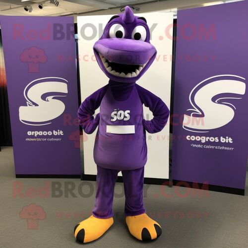 Personnage De Costume De Mascotte Redbrokoly Diplodocus Violet Vêtu D'un Short De Course Et D'épingles À Cravate