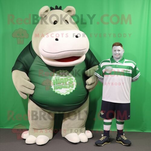 Personnage De Costume De Mascotte Redbrokoly D'hippopotame Vert Forêt Habillé D'un Maillot De Rugby Et De Pinces À Chaussures