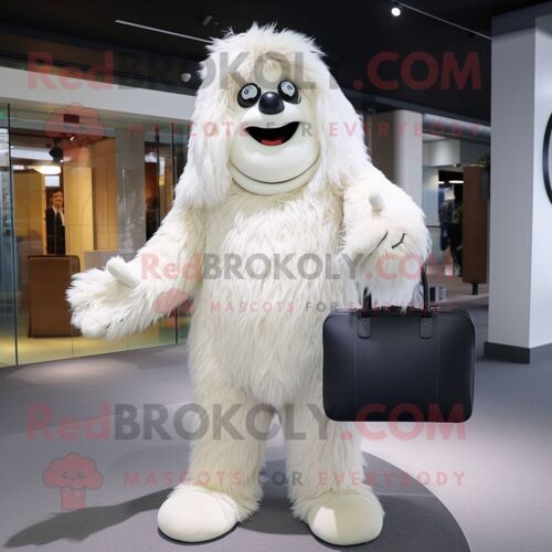 Mascotte Redbrokoly De Personnage Crème Yeti Habillé D'un Pantalon De Costume Et De Sacs À Main