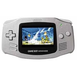 Gameboy Advance silver