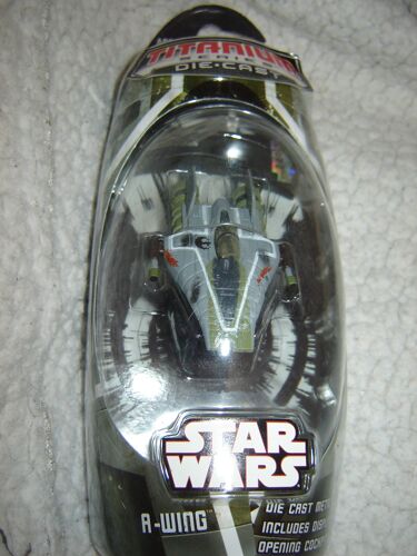 Vaisseau Star Wars Titanium Die Cast Série 2007 : A Wing 2007
