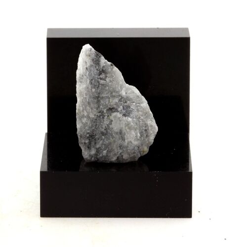 Ophiolite Gabbro. 29.74 Ct. Grenville, Québec, Canada.