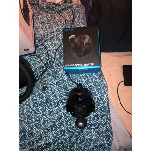 Logitech G923 Volant + Pédales Avec Embrayages Et Levier De Vitesse