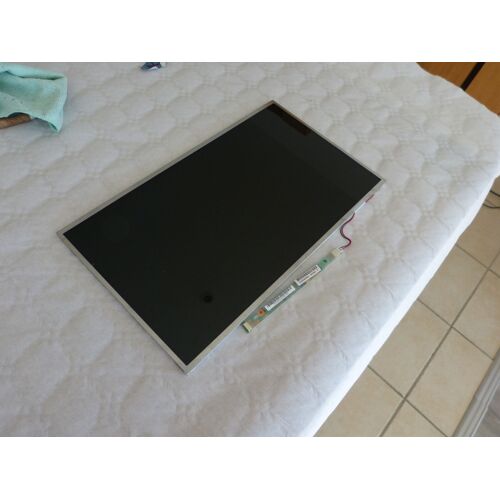 Vends une dalle de 15.6" pour PC portable