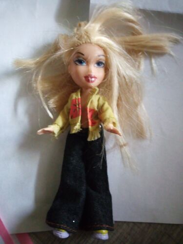 Popéemini Bratz En Jeans Etsa Chemise 2002 11.5cm