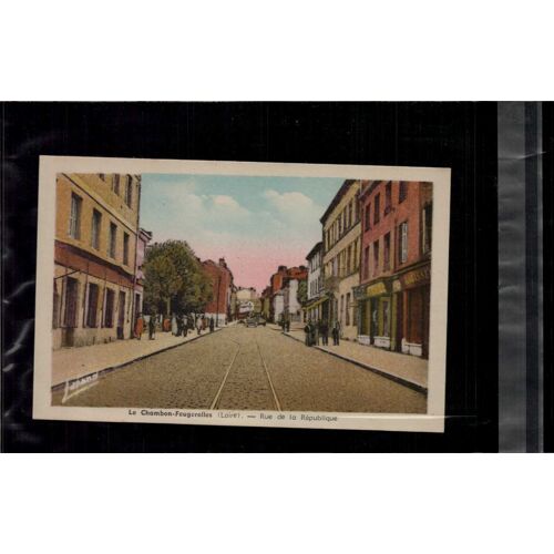 Carte Postale Le Chambon-Feugerolles ( Loire ) - Rue De La République En L'état Sur Les Photos