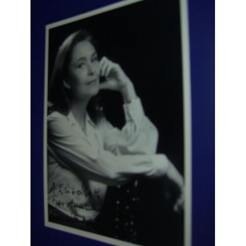 Maria Mauban - Autographe