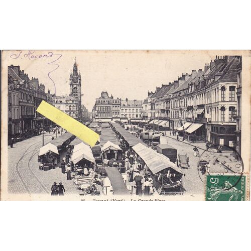 Carte Postale Ancienne / Douai ,La Grande Place