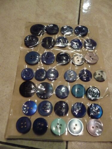 Lot 15 35 Boutons Diam 23 17 Couleurs Ds Les Bleus