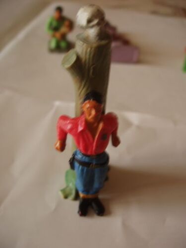 Figurine Sheriff Prisonnier Des Indiens Starlux Nestlé