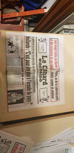 Le Canard Enchaîné 4929