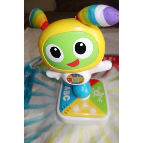 Tapis De Danse Et De Jeu, Musical Et Interactif Bebo Le Robot - Fisher Price