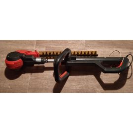 Taille-Haie télescopique électrique 230 V, 50-60 Hzt,350 W; pliant Gardena THS 400, art 2586.