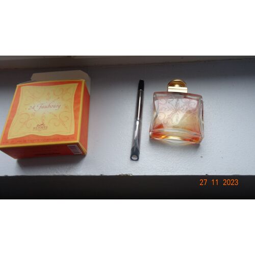 Flacon 24, Faubourg De Hermes