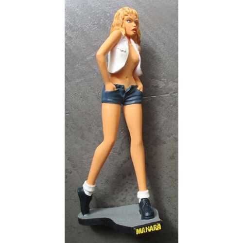 Figurine De Collection Manara Pin Up Wanda Blonde Sexy Dans Son Short En Jeans