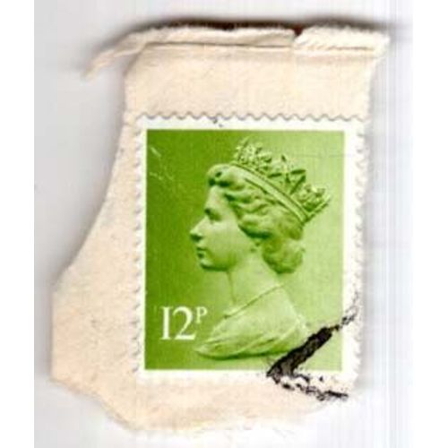 Timbre Royaume Uni : Oblitéré, Profil Gauche De La Reine Elizabeth Sur Fond Vert Clair, 12 P