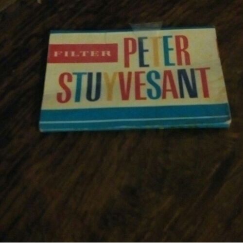 Paquet Souple D'allumettes Petee Stuyvesant Vide