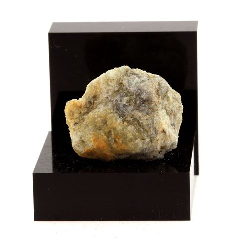 Fluorite Rose. 4.04 Ct. Massif Du Mont-Blanc, France..