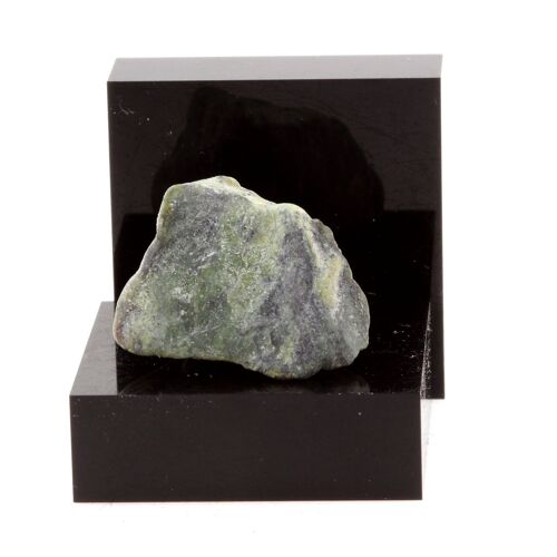 Fluorite Rose. 5.82 Ct. Massif Du Mont-Blanc, France..