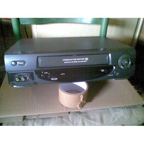 BLUESKY S699 -  conception  iidem   LG    -magnetoscope vhs 6 tetes hifi stereo , pal secam , ntsc - sans telecommande - REVISER ET TESTER 100 % OK EN FONCTION