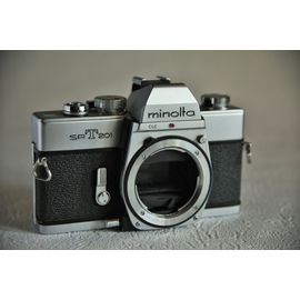 Minolta SRT 201