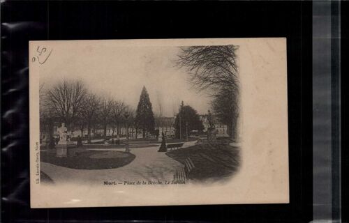 Carte Postale Niort Place De La Breche Le Jardin En L'état Sur Les Photos