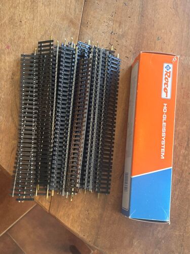 Roco Et Jouef, Boîte De 18 Rails Droits S-Jouef-Jouef