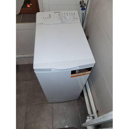 Je vend mon lave linge âgée de 2 ans d'utilisation Indesit