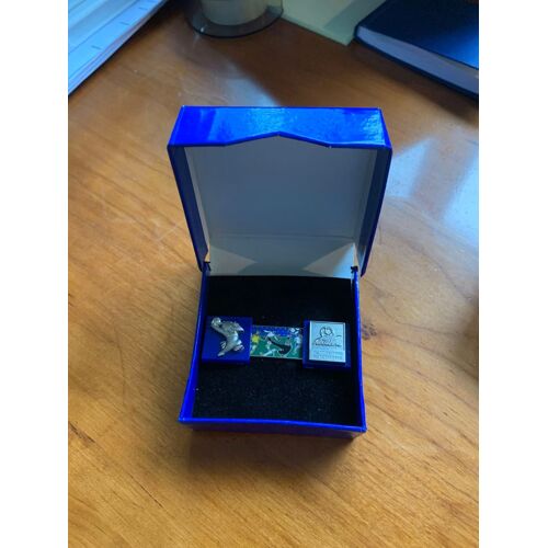 Pin’S Volontaire France 98 ( Organisation Coupe Du Monde De Foot ). Pin’S Coulissant  Original Et Collector