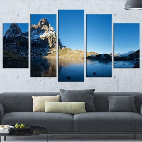 Paysage de montagnes PayreneesToile de paysage marin moderne x forme de diamant bleu 200 x 100 cm. (sans cadre)