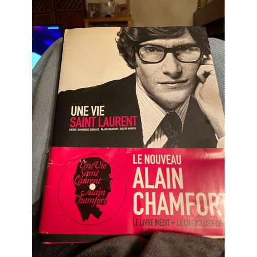 Une Vie Saint Laurent - Et Cd De À Chamfort