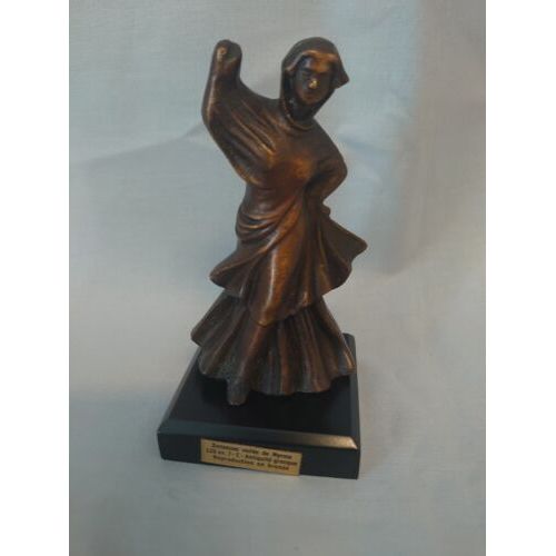 Danseuse Voilee De Myrina Editions Atlas Statuette