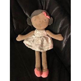 Doudou Poupée métisse robe fleurs gris rose OBAIBI OKAIDI 28cm