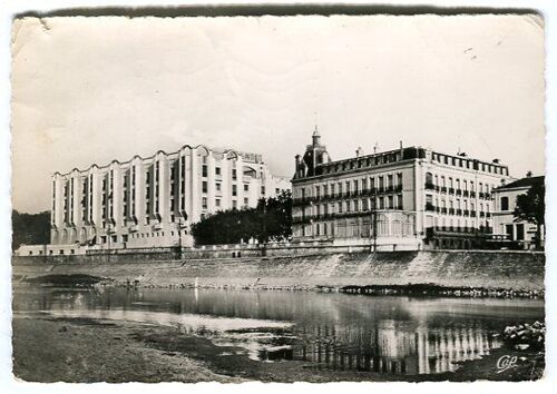 Carte Postale - Le Splendid Et Les Grands Thermes - Dax - Landes - 40