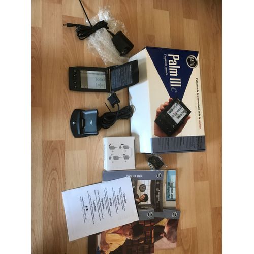 Palm IIIc - De poche - Palm OS 3.5 couleur TFT (160 x 160)