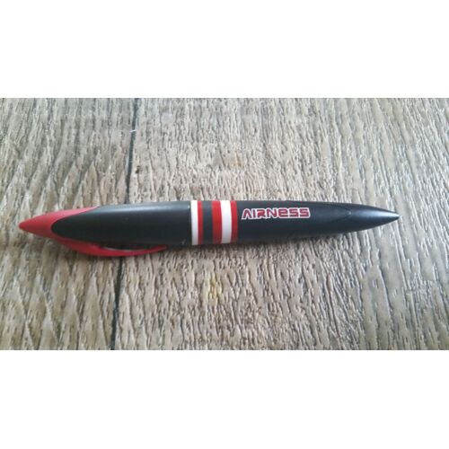Stylo Plume Marque Airness - Rouge Et Noir