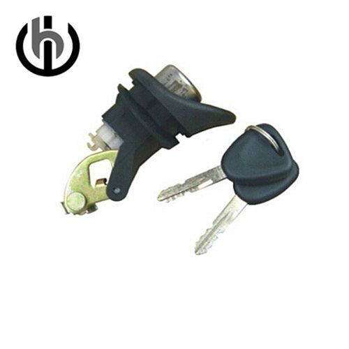 Serrure De Coffre Dacia Logan 04-06 Sandero 08-16, Coffre De Hayon Avec Deux Clés, 7701367940 " Nipseyteko "