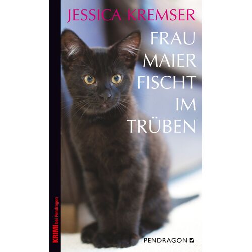 Frau Maier Fischt Im Trüben