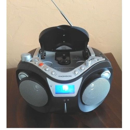 RADIO PLAYER MUSIQUE STEREO BOOMBOX USB CD CD-R CD-RW MP3 ECRAN LCD LECTEUR PORTABLE PILES +SECTEUR THOMSON  203U RCD