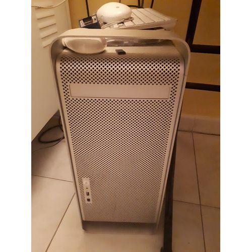 APPLE MACPRO POWERPC G5 - 2.3 Ghz - Ram 4 Go - DD 400 Go
