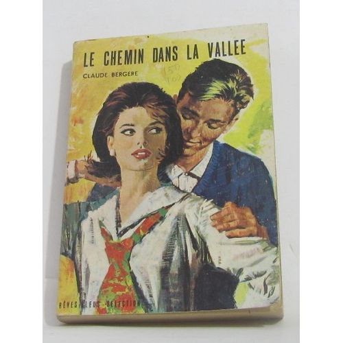 Le Chemin Dans La Vallée
