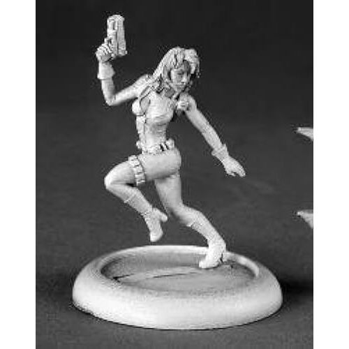 Reaper Miniatures 50149 Natalia, Female Secret Agent