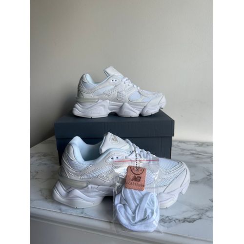 New Balance 9060 Triple Blanche 