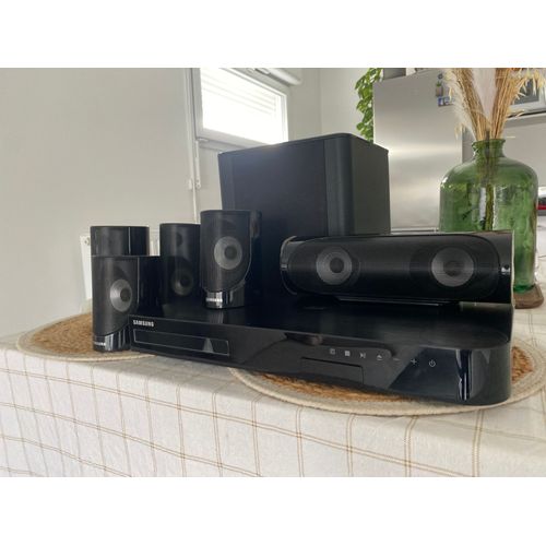 Home cinéma Samsung 5 enceinte + le caisson