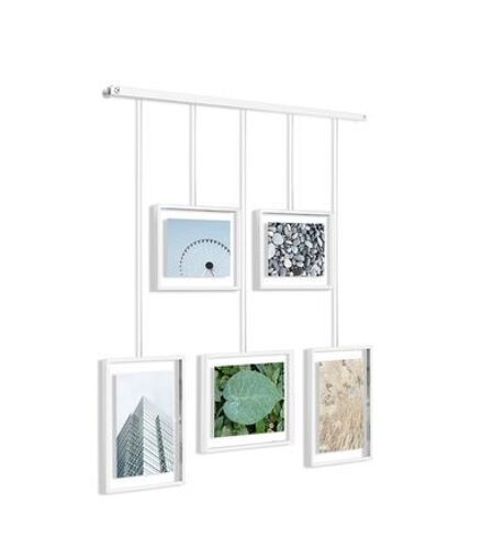 5 Cadres 10x15 et 13x18 suspendus