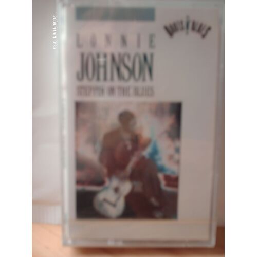 Lonnie Johnson // Steppin ' On The Blues / K7 Audio