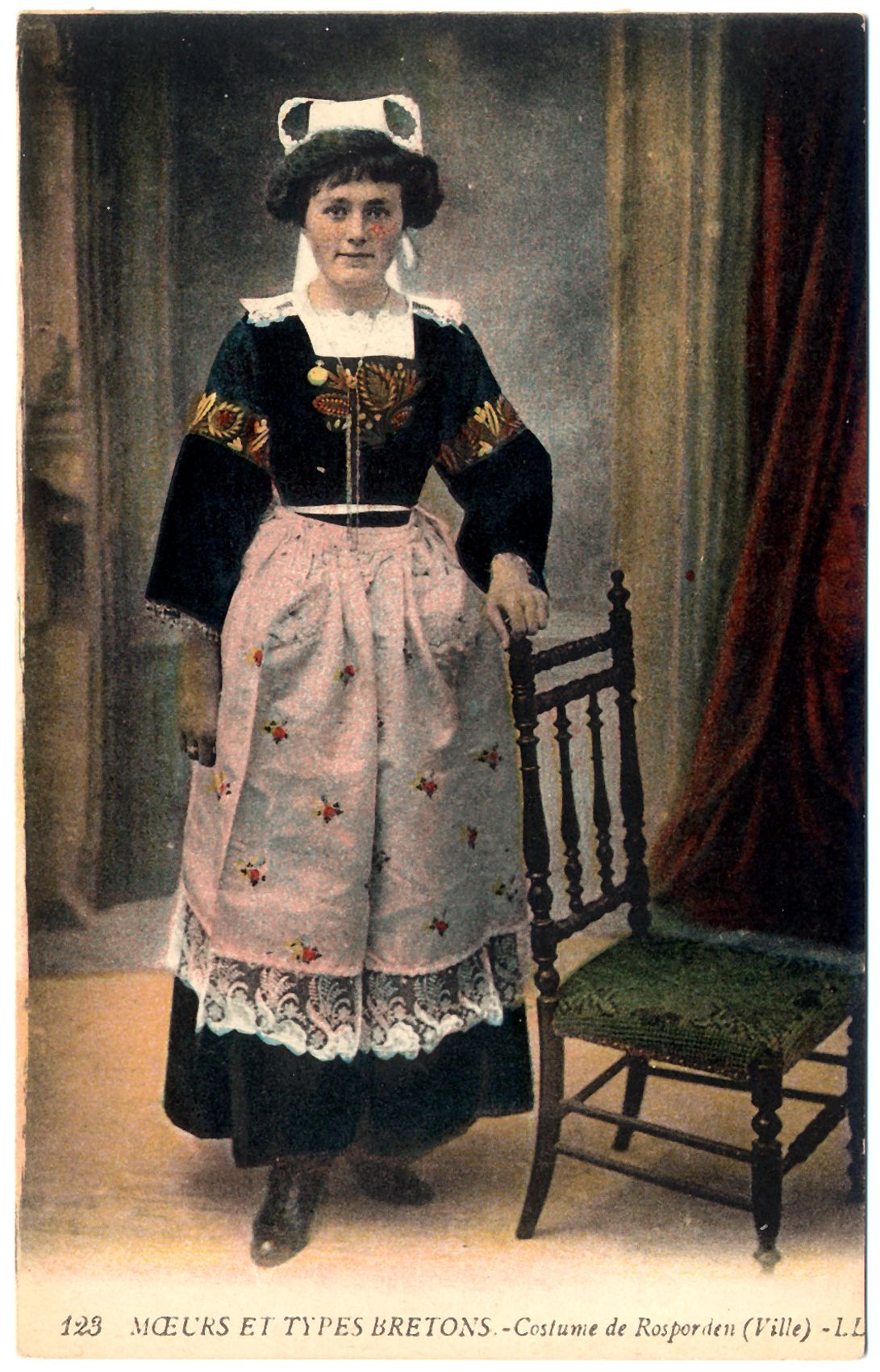 Carte postale 3D Tim Burton - Alice au pays des merveilles - Johnny Depp en  Chapelier fou - Film Disney | Rakuten, image size:1091x1701